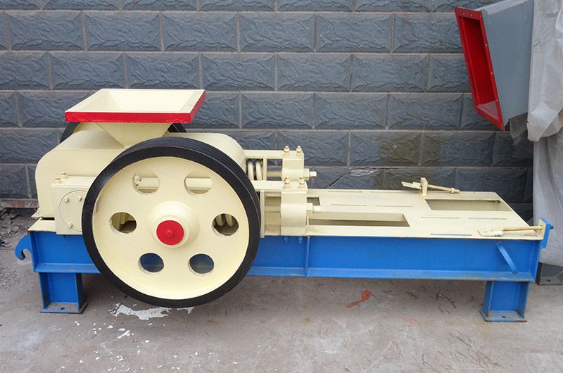 浙江金华对辊式破碎机