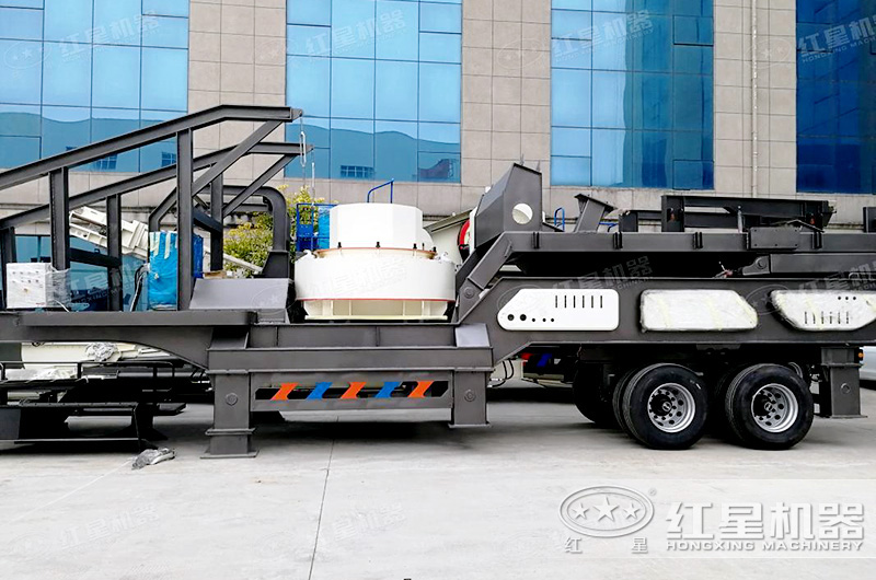 大型汽车移动式碎石机多少钱一台？